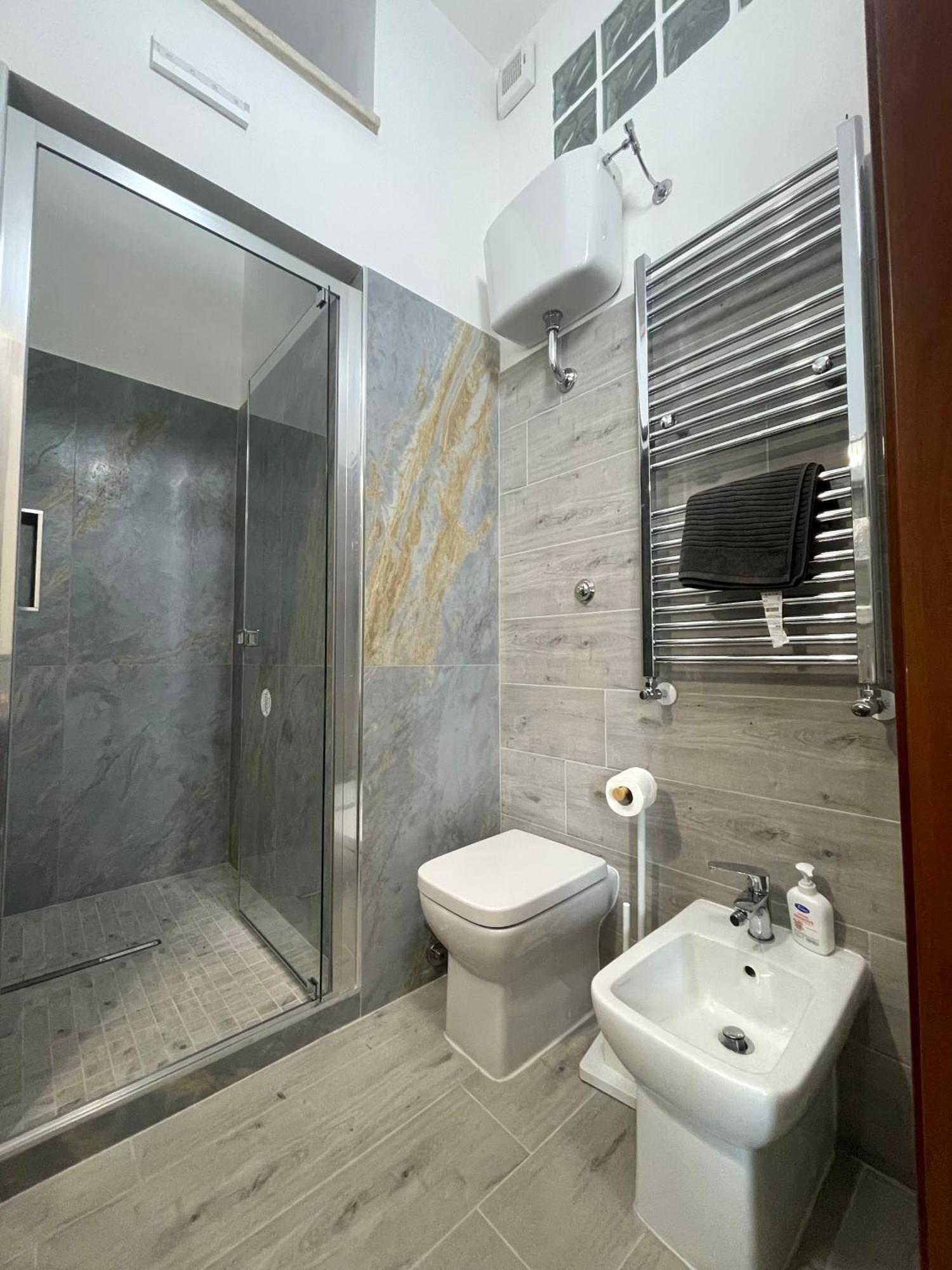 Casa Marzio Apartments ฟิวมิชีโน ภายนอก รูปภาพ